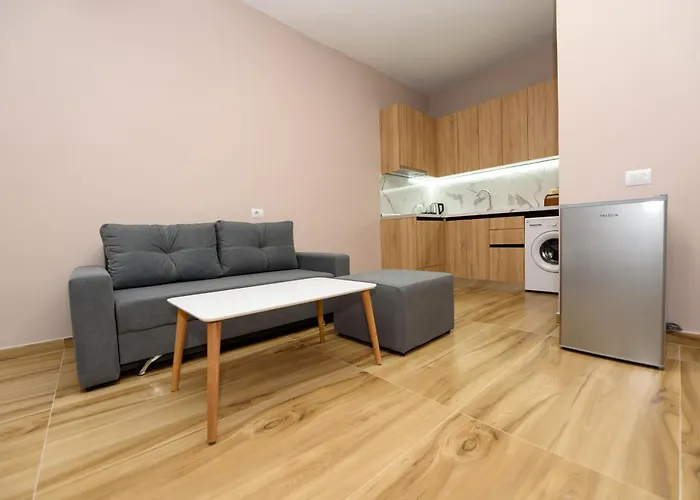 Mezani Guest House